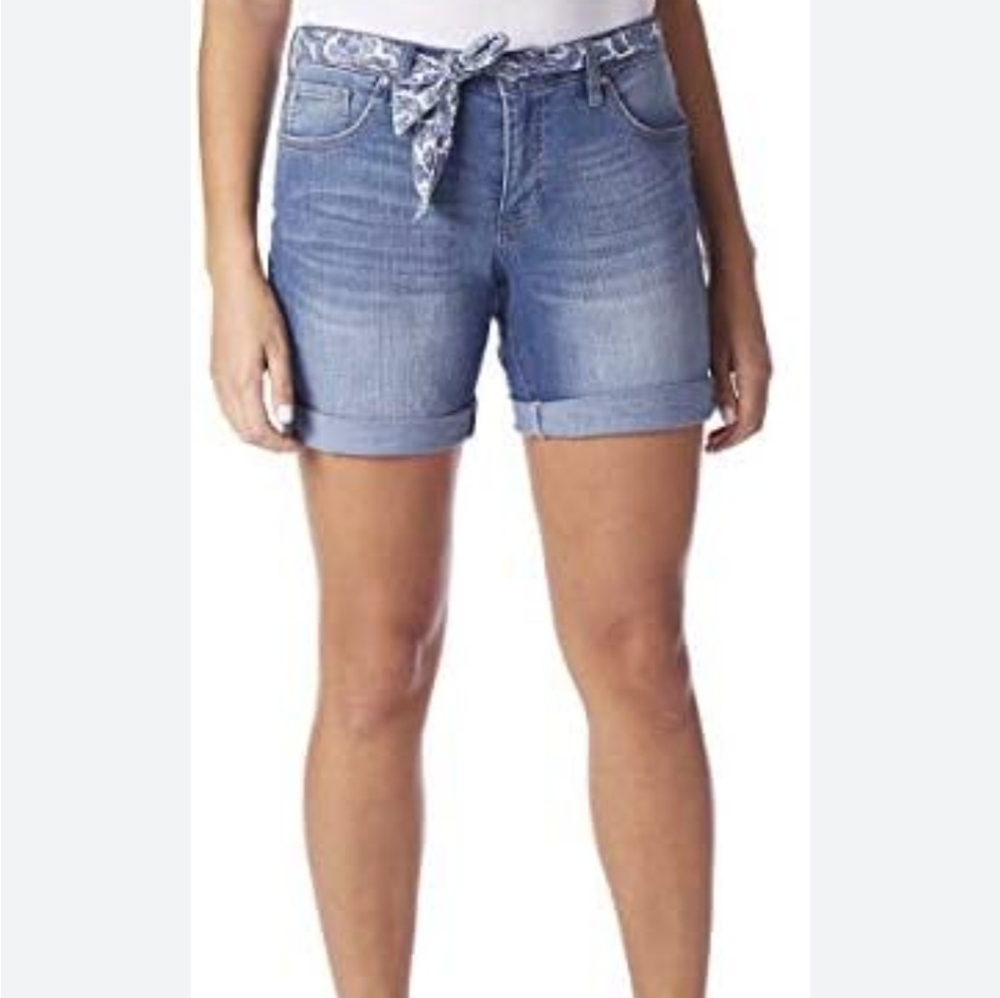 🌟 Jag Carter Girlfriend Belted Shorts NWT